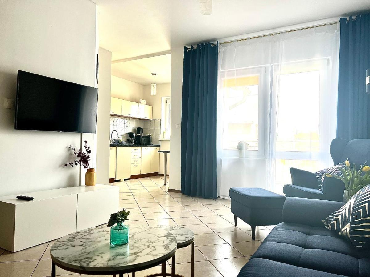 Apartament Opal - Ul. Grunwaldzka Przy Plazy Pobierowo Luaran gambar
