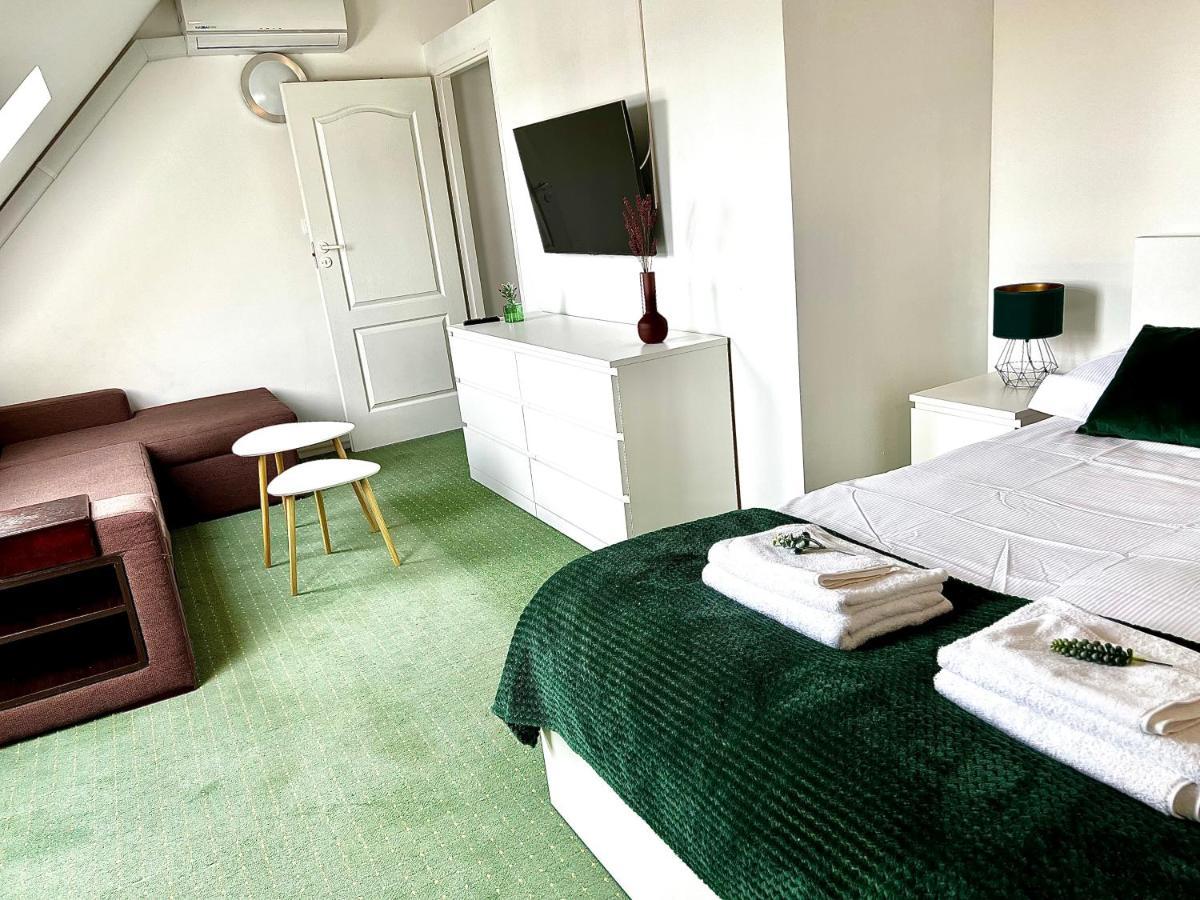Apartament Opal - Ul. Grunwaldzka Przy Plazy Pobierowo Luaran gambar