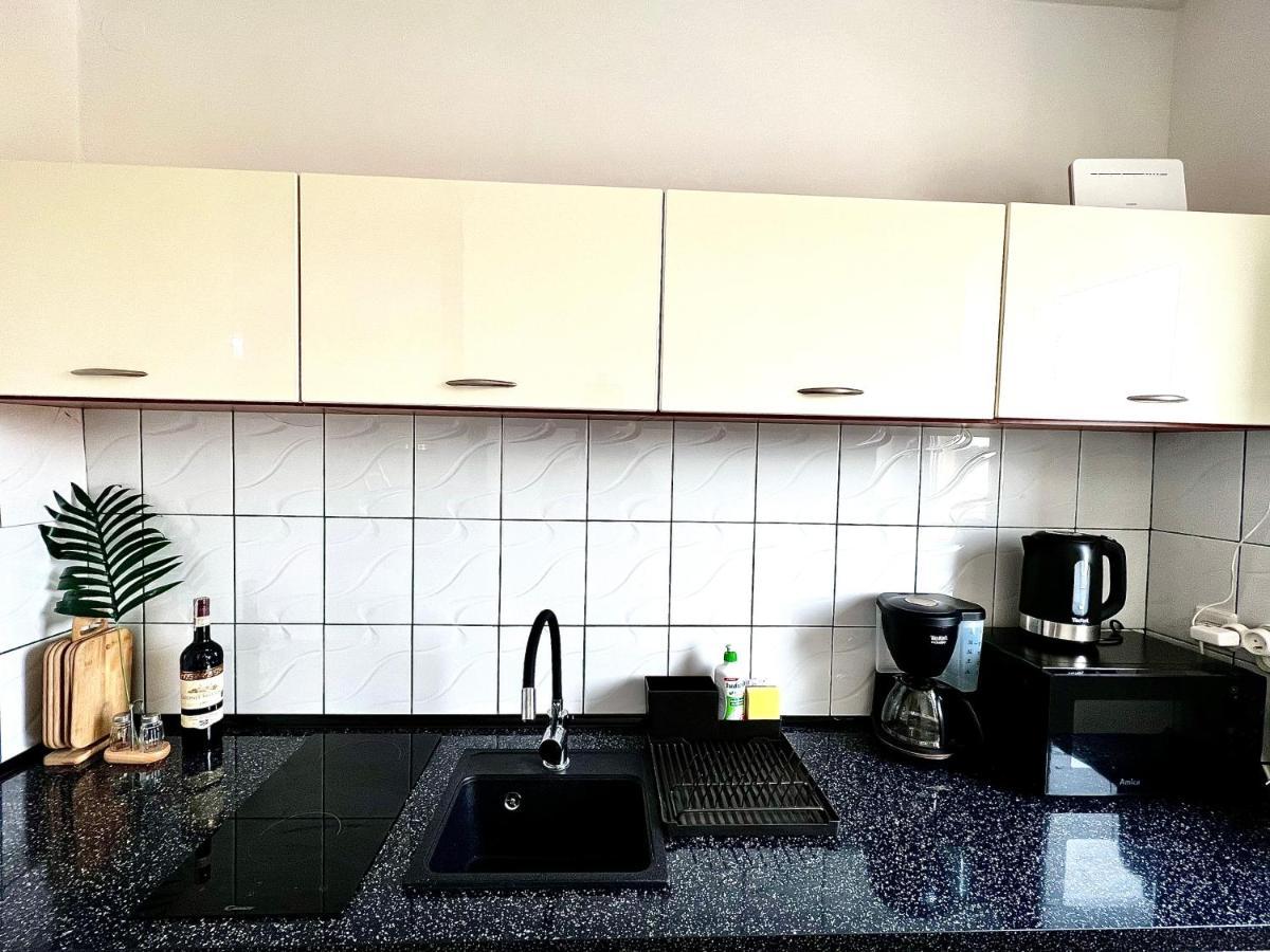 Apartament Opal - Ul. Grunwaldzka Przy Plazy Pobierowo Luaran gambar