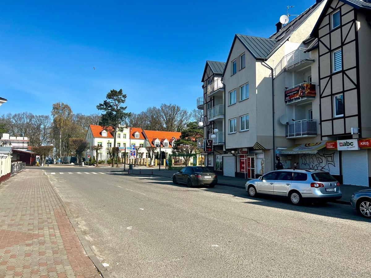 Apartament Opal - Ul. Grunwaldzka Przy Plazy Pobierowo Luaran gambar