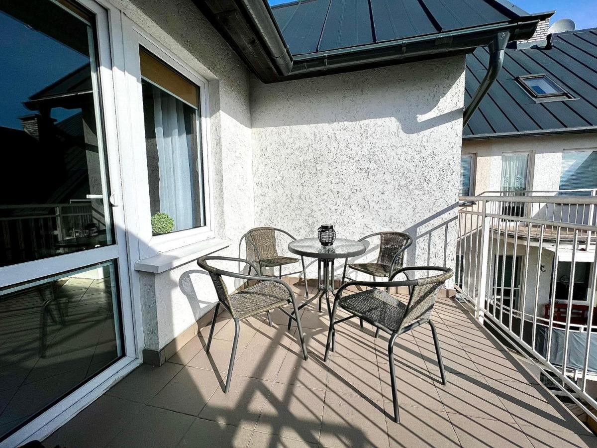 Apartament Opal - Ul. Grunwaldzka Przy Plazy Pobierowo Luaran gambar