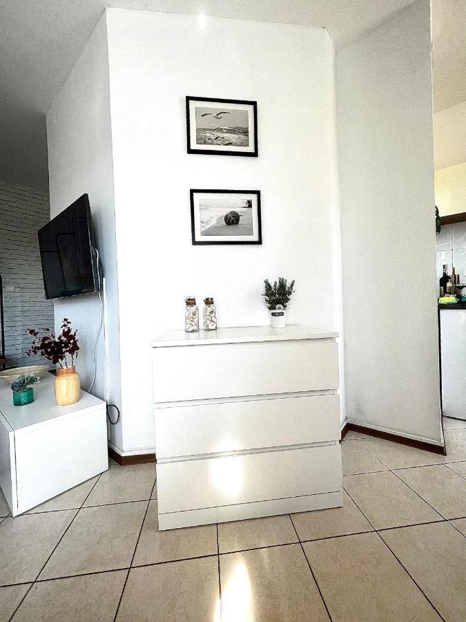 Apartament Opal - Ul. Grunwaldzka Przy Plazy Pobierowo Luaran gambar